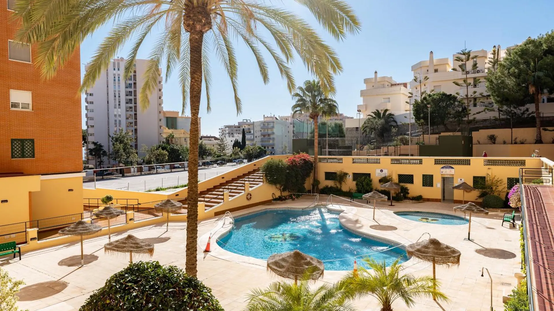 Apartamento A Pocos Metros De La Playa Y Pista De Padel Fuengirola