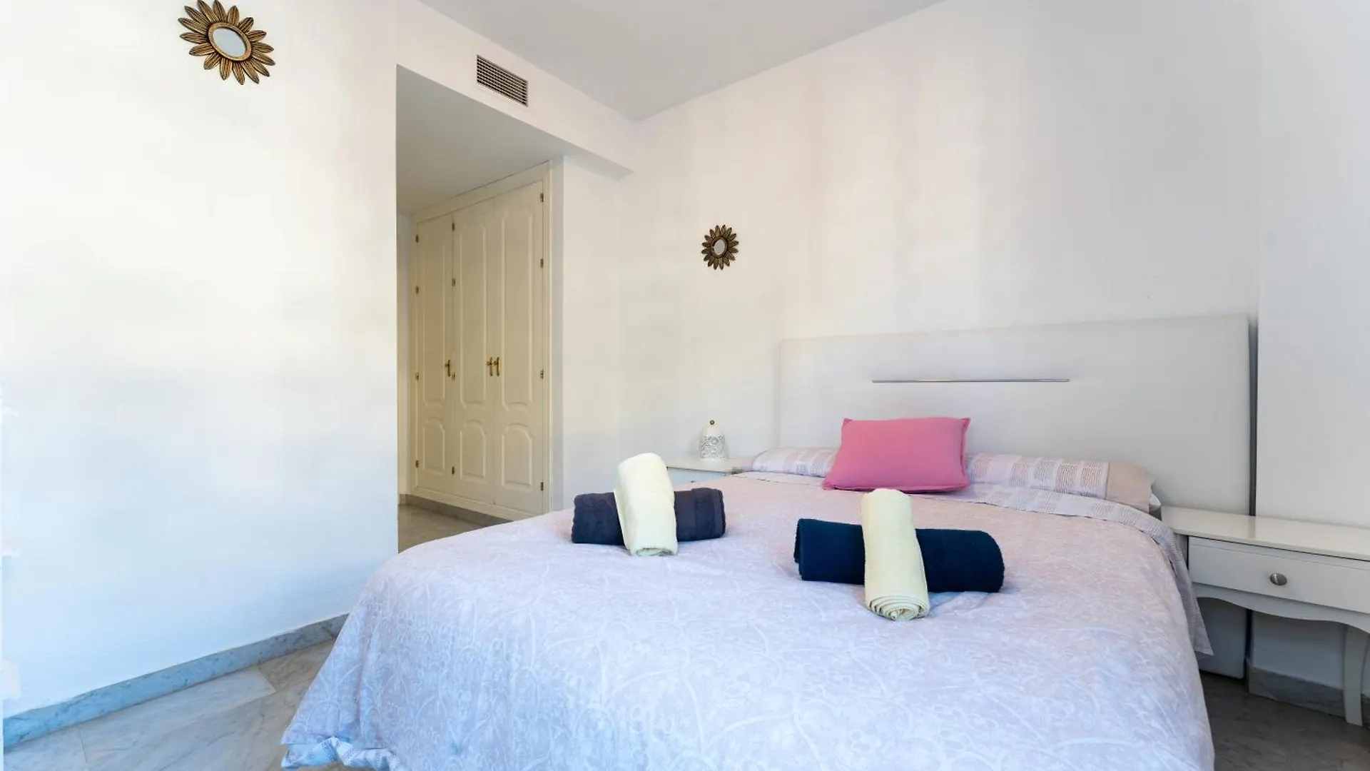 Apartamento A Pocos Metros De La Playa Y Pista De Padel Fuengirola 0*,